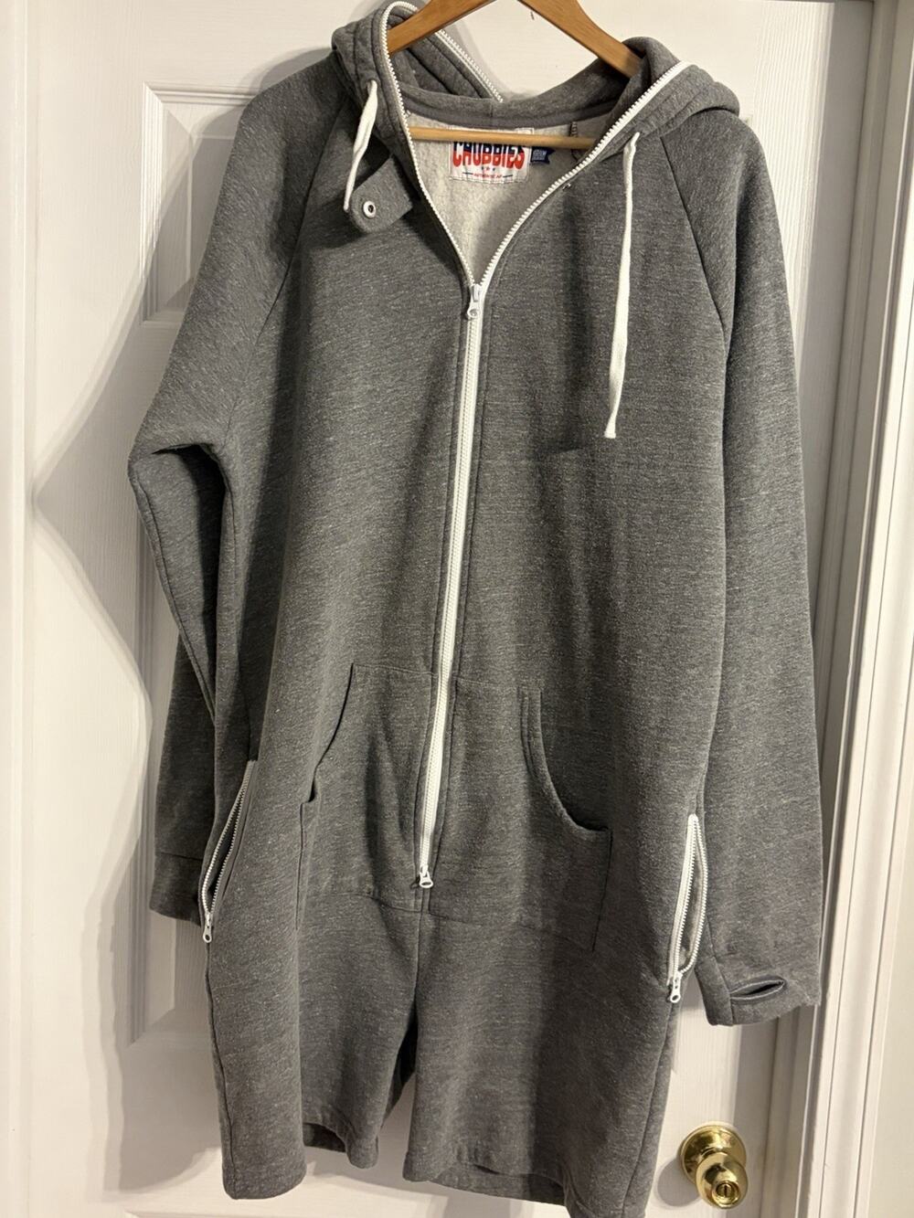 Chubbies Romper Men’s Medium Gray Fleece One Piece Hooded Jumpsuit Cozy